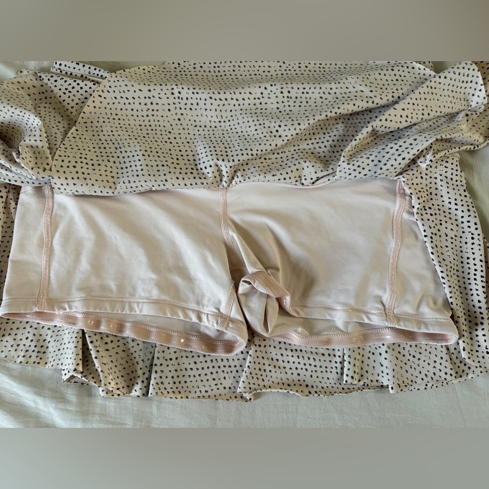 Lululemon Polka Dot Tennis Skirt Skort Size 10 - Picture 4 of 11